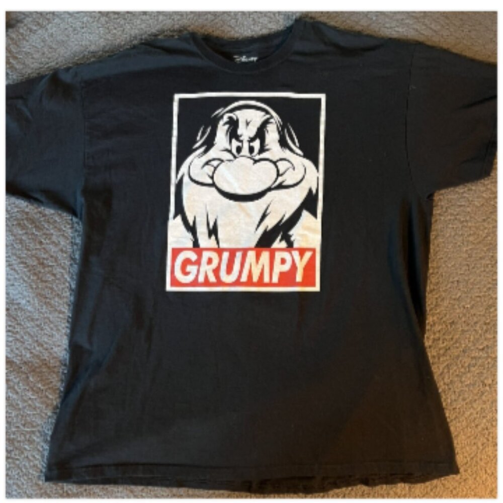 Disney Grumpy Snow White Seven Dwarfs Graphic Tee Mens XXL Black Funny Shirt